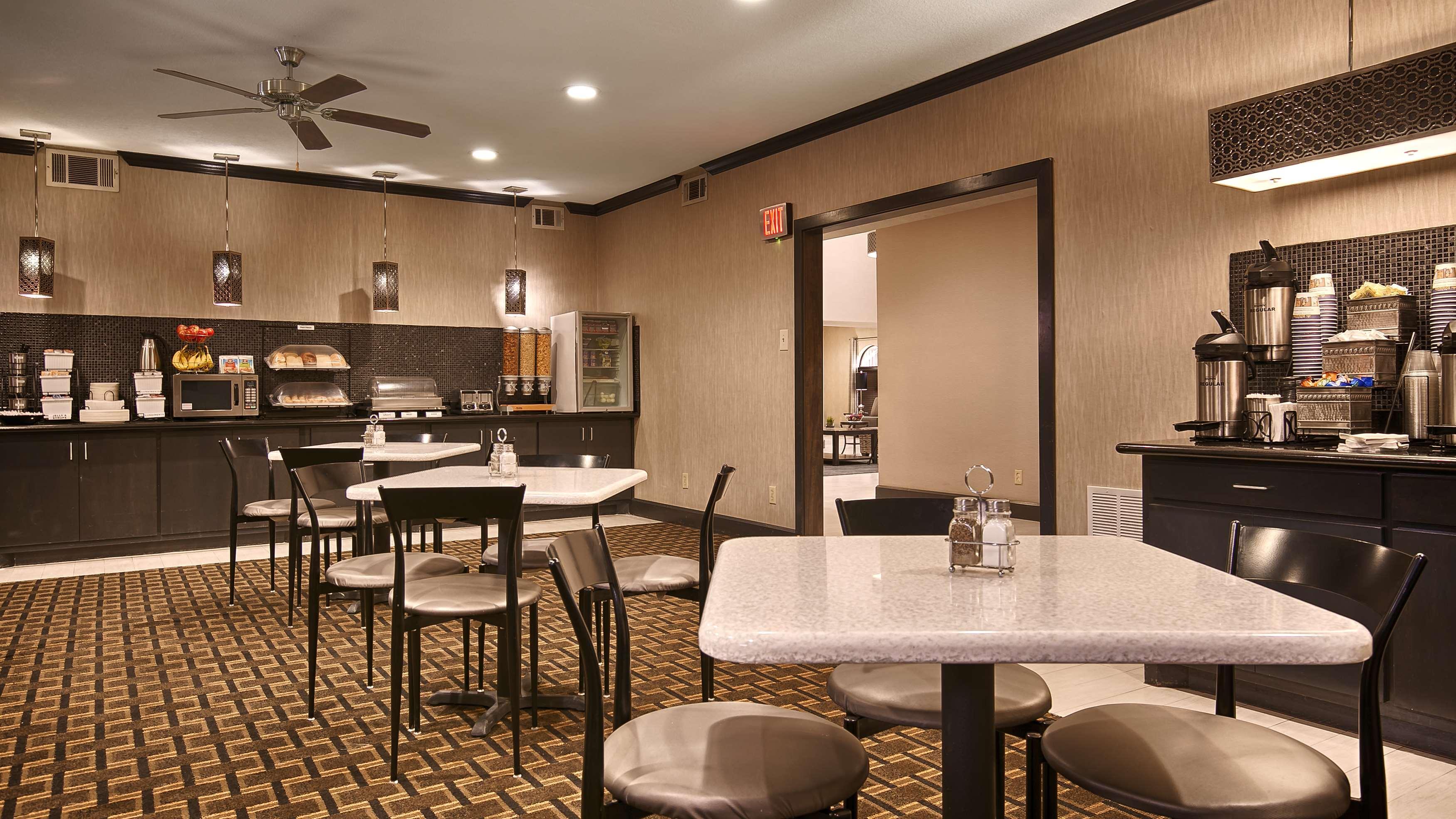 Best Western Edinburgh/Columbus Εξωτερικό φωτογραφία