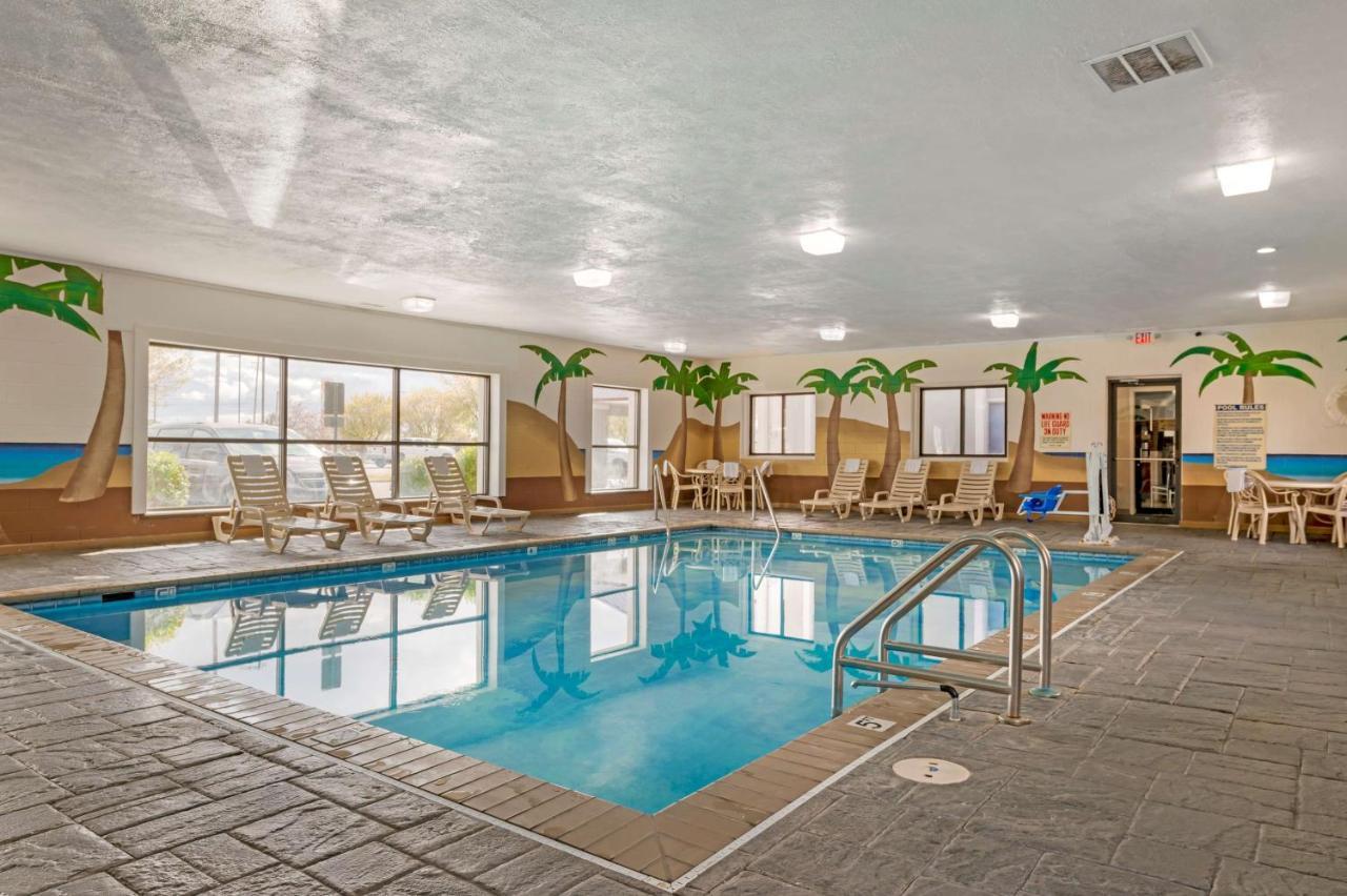 Best Western Edinburgh/Columbus Εξωτερικό φωτογραφία